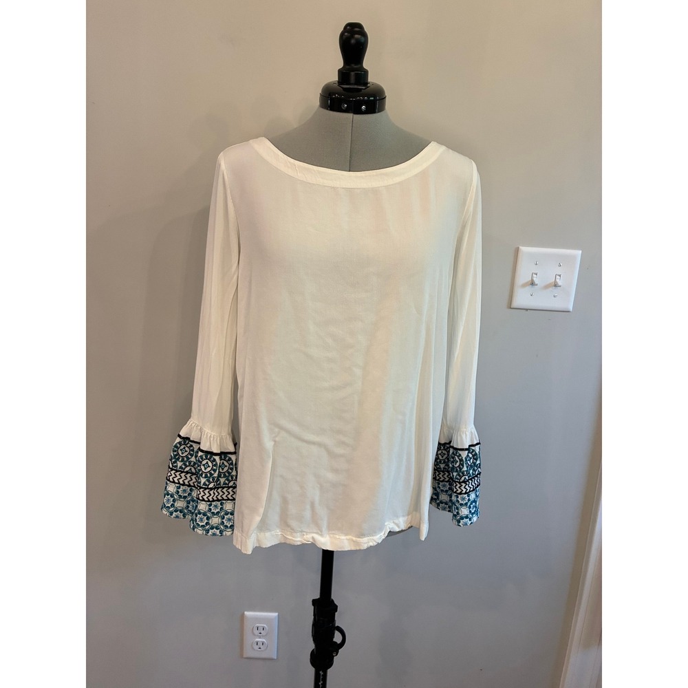 Ann Taylor LOFT White Embroidered Bell Sleeve Blouse Size S Boho Top